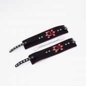 Черные кожаные оковы с красным декором и строчкой - Crazy Handmade - купить с доставкой в Белгороде