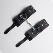 Черные кожаные наручники с красной строчкой - Crazy Handmade - купить с доставкой в Белгороде