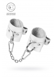 Белые мягкие кожаные наручники с люверсами - Pecado - купить с доставкой в Белгороде