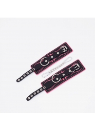 Черно-розовые кожаные наручники с розовой строчкой - Crazy Handmade - купить с доставкой в Белгороде