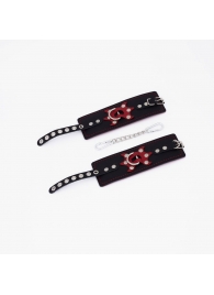 Черные кожаные наручники с красным декором и строчкой - Crazy Handmade - купить с доставкой в Белгороде