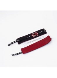 Черные кожаные оковы с красным декором и строчкой - Crazy Handmade - купить с доставкой в Белгороде