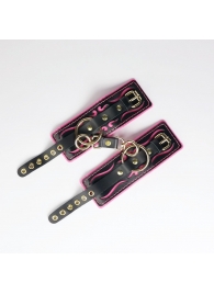 Черные кожаные наручники с розовой строчкой - Crazy Handmade - купить с доставкой в Белгороде