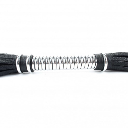 Черная длинная плеть с серебристой ручкой - 56 см. - БДСМ Арсенал - купить с доставкой в Белгороде