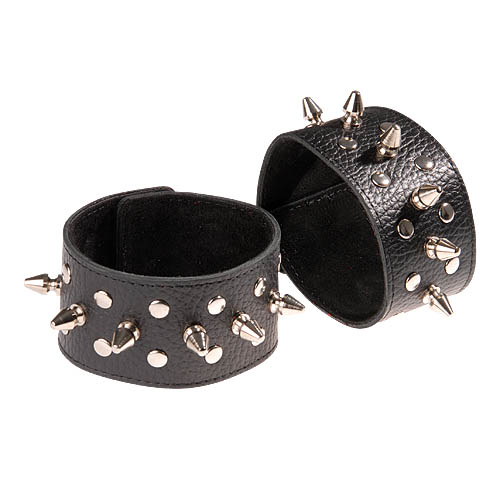 Чёрные напульсники с шипами и заклепками - Sitabella - купить с доставкой в Белгороде