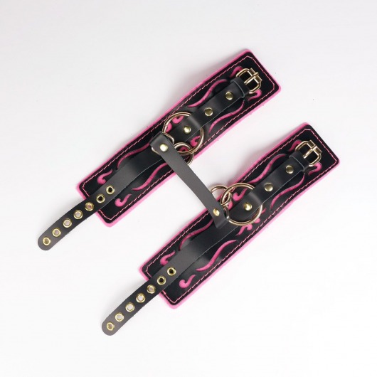 Черные кожаные оковы с розовой строчкой - Crazy Handmade - купить с доставкой в Белгороде